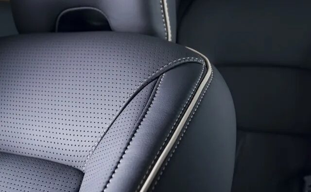 RSshutterstock 393987769 640w