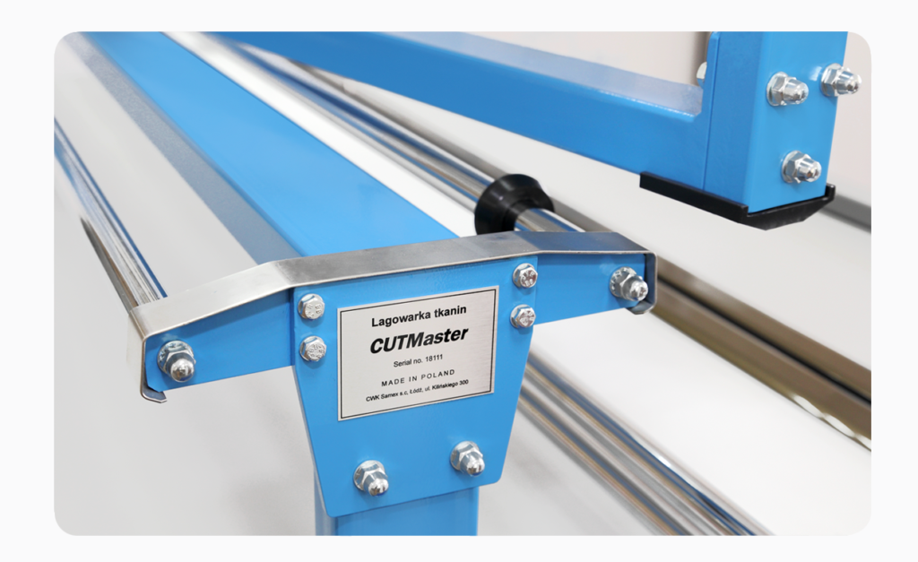Spreading Table Cutmaster Rotating Bar